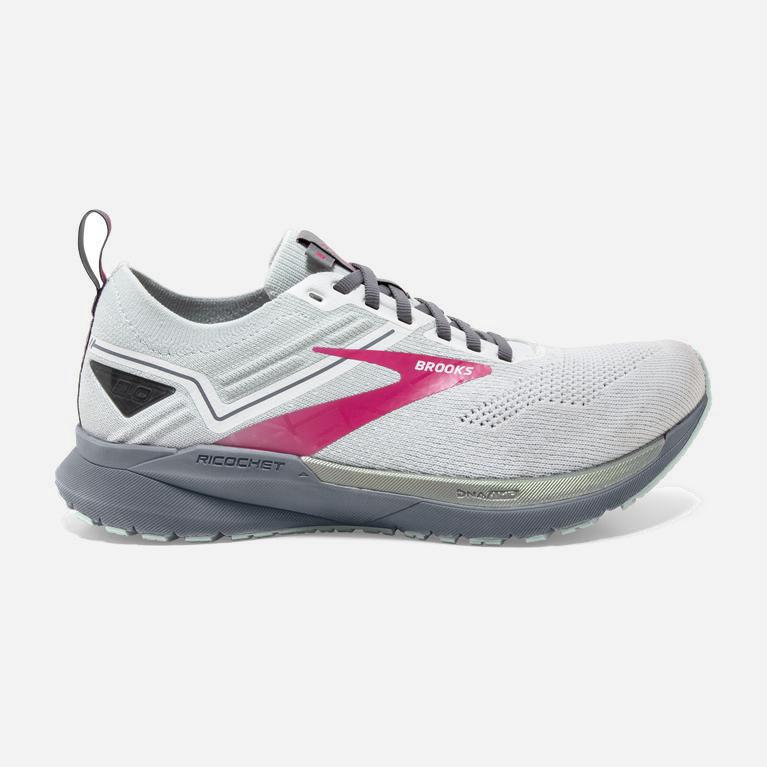 Tenis Brooks Ricochet 3 Lightweight - Zapatillas Para Correr En Asfalto Mujer - Blancas / Rosas (GLT